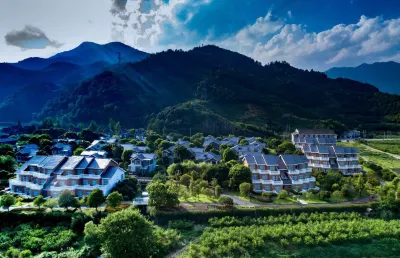 Yinfeng Holiday Resort Hotels near Xikou-Tengtou Scenic Area