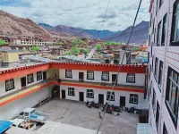 Chaya Chentong Business Hotel Hotels in Zhag'yab