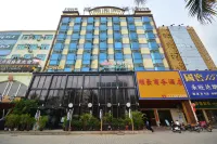 Zhangzhou Shunhao Business Hotel (Zhongxing Street Bus Station)