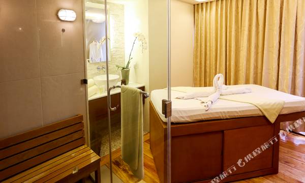 Armada Hotel Manila