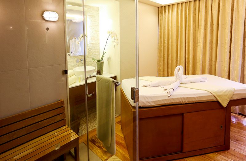 Armada Hotel Manila