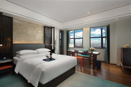 Membol selected  hotel Отели рядом с достопримечательностью «Hunan University of Technology»