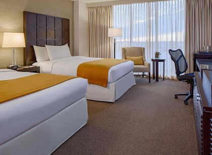 DoubleTree by Hilton Hotel Houston - Greenway Plaza