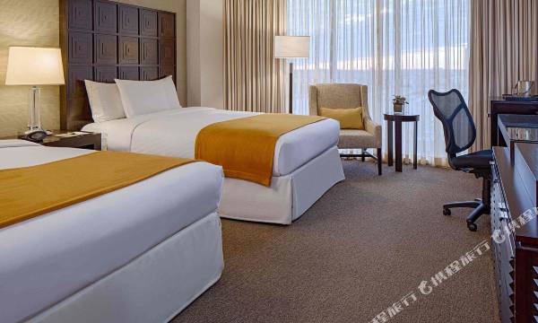 DoubleTree by Hilton Hotel Houston - Greenway Plaza