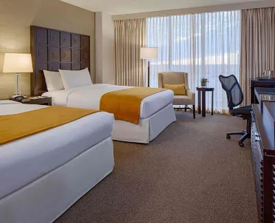 DoubleTree by Hilton Hotel Houston - Greenway Plaza Hotels in der Nähe von AGA Photo Studio