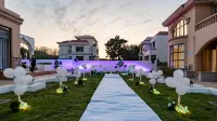 Floral Hotel · Weihai Haya Swimming Pool Garden hotel