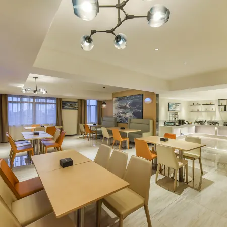 City Comfort Inn (Suixi Quanfeng Plaza)