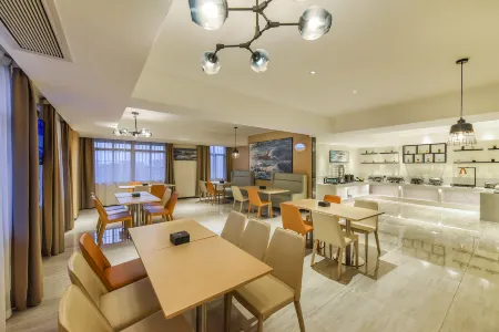 City Comfort Inn (Suixi Quanfeng Plaza) Отели в г. Суйси