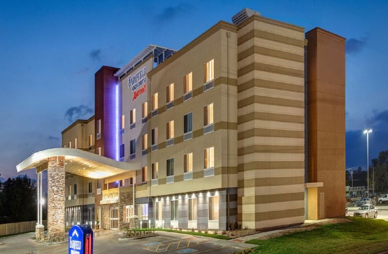 Fairfield Inn & Suites Springfield Enfield