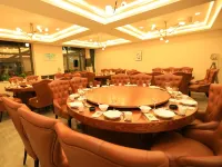 Qipan Hotel Hotels in Qianguo