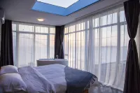 East Pole East Fushan Tata Sea View Home Stay