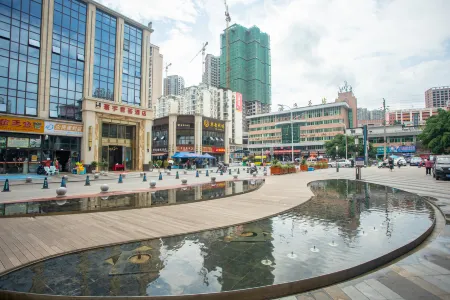 Junhui Hotel (Chongqing Shizhu the high-speed rail Store) Отели в г. Шичжу-Туцзяский автономный уезд