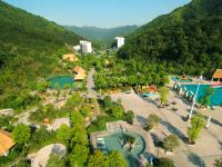 新丰云天海温泉原始森林度假村 - 室外游泳池