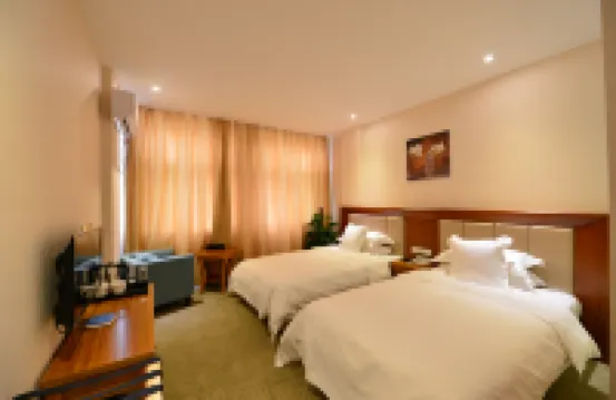 Cloud Hening and Manhua Hotel Hotels near Fenghuangshan Forest Park