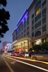 Hanyong Hotel (Shenzhen Airport) Hotels near RELAY