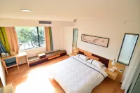 กุ้ยหลิน อีสต์ โฮสเทล โรงแรมใน