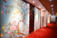 SHI GUANG ZHI LV HOTEL