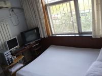 青岛伊甸园旅馆 - 标准大床房