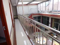 Rizhao Zhouge Yujia