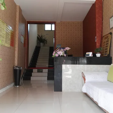 Mianning Mengxi Business Hotel