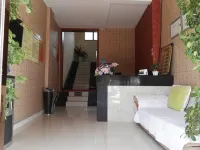 Mianning Mengxi Business Hotel