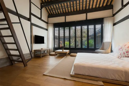 Blossom Hill Fairyland Отели рядом со станцией Langzhong Railway Station