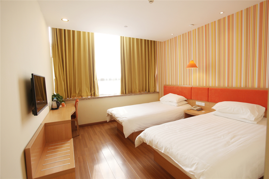 homeinnyangzhouyangzijiangsouthroaduniversitytown