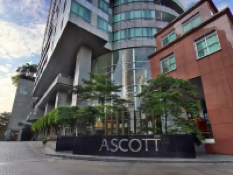 アスコット サトーン バンコク Sky Villas周辺のホテル