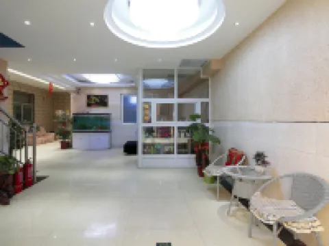 Xinxiang Happy Posthouse