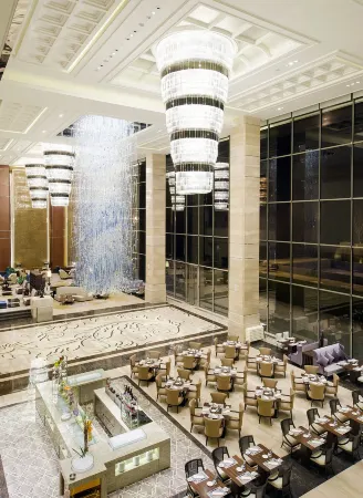 Sheraton Qingdao Jiaozhou Hotel Отели рядом с достопримечательностью «Qingdao Institute of Technology»