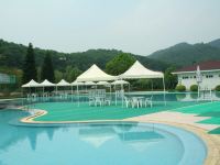 广州鸣泉居会议中心 - 室外游泳池