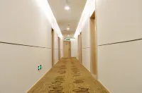 Hanting Hotel (Shijiazhuang Haishan South Street)