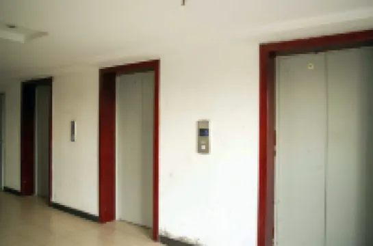 Wowo Theme Apartment (Chuzhou Modern City)