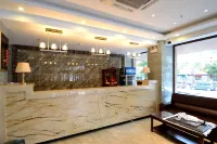 Shengbo Business Hotel (Harbin Central Street Branch) - 2-Star