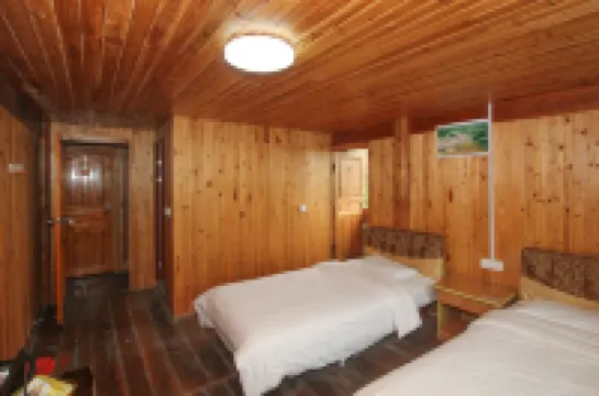 Ping'an Yijiaren Hostel