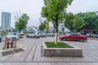 Company Hotel (Nanling Nanling Bridge Lingyang Road) - Bãi đậu xe
