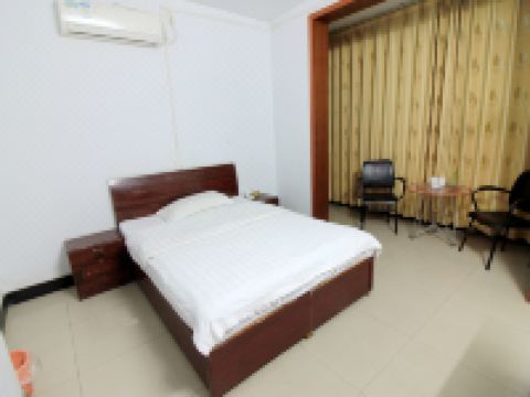 镇平天原小宾馆 - 标准大床房