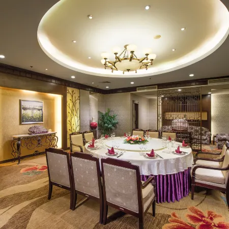 Shanshui Hotel Отели рядом с достопримечательностью «Музей Нанкина»