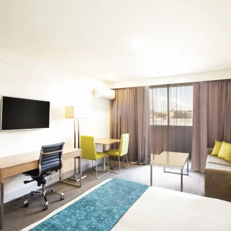 Metro Aspire Hotel Sydney Отели рядом с достопримечательностью «Железнодорожная станция Мьюзеум»