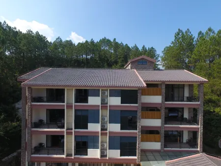 Xinfeng Songjing Hot Spring Resort Отели рядом с достопримечательностью «Huafeng Hot Spring»