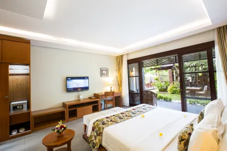 The Astari Villa and Residence