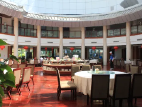 Qixianling Zhongnan Hot Spring Apartment Hotel Hotels in Baoting Li and Miao Autonomous County