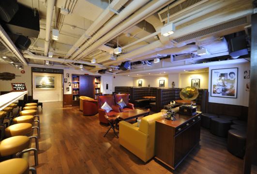 5. 라르고스 호텔..