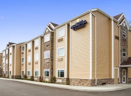 Microtel Inn & Suites by Wyndham Cambridge