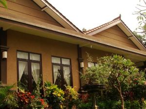 Doubleyou Homestay Pemuteran