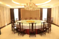 Jindu Lanhai Junhua Hotel (Xuzhou Feng County Feilong Lake) Hotels in Feng County