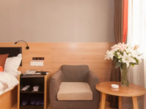 JUN  Hotels Hotels in Wuhe