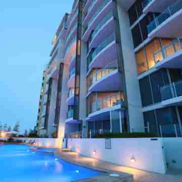 Oceans Mooloolaba Hotel Exterior
