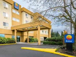 Comfort Inn & Suites Seattle North