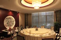 Xiaoxiangyi Hotel (Yongzhou Lengshuitan High-Speed Railway Station Branch)